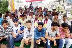 अनशन समाप्त, अब 6 जून को घेरेंगे विधायक आवास