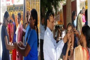 परीक्षा सेंटर्स पर छात्रों के  उतरवाए जूते, लड़कियों की काटी नाक की बाली