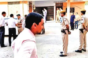 संदिग्धावस्था में खून से लथपथ मिला अधिवक्ता