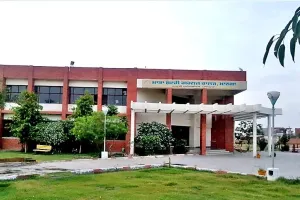 मतदाताओं को लुभााएंगे मॉडल व गुलाबी पोलिंग बूथ