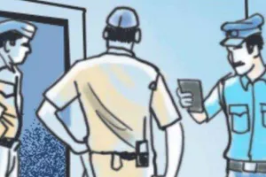 ए.एस.आई तथा बिचौलिया रिश्वत लेते रंगे हाथों गिरफ्तार