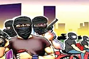 लक्खासिंह हत्याकांड के गवाहों पर फायरिंग