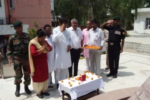 75 साल बाद वतन लौटी शहीद हरि सिंह की अस्थियां
