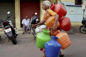पानी के लिए तरस रही चेन्‍नई को मिलेगी राहत, एक करोड़ लीटर पानी लेकर जाएगी ट्रेन