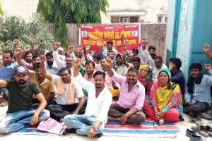 एक दिन की हड़ताल पर गए नपा सफाई कर्मी