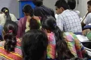 ई-स्कूल के पांच और विद्यार्थियों ने हासिल किए 9 में से 9 बैंड