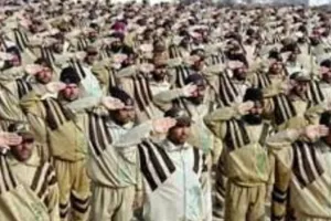 ‘फतेह’ हासिल करने के लिए सैंकड़ों डेरा श्रद्धालु 22 घंटों से ‘जंग’ के मैदान में