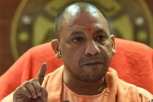 कानून व्यवस्था रहे चुस्त-दुरुस्त, दोषियों पर हो कड़ी कार्रवाई : योगी
