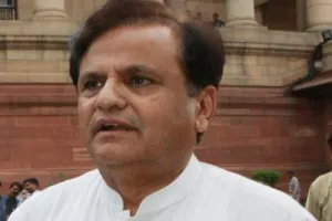गुजरात राज्यसभा उपचुनाव पर चुनाव आयोग को नोटिस