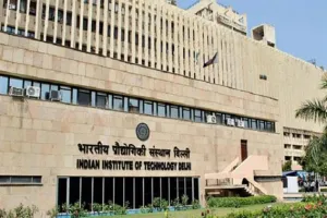 अंतरराष्ट्रीय रैंकिंग में देश के तीन उच्च शिक्षण संस्थान