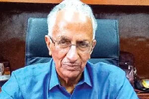 नक्सली समस्या को हल्के में लेने की भूल न करें