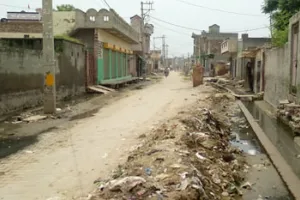 नरक से बदतर है बरवाला के वार्डों में लागों की जिन्दगी