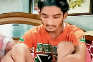 पंजाब: नशा छुड़ाने के लिए परिवार ने बेटे को जंजीर से बांधा, ड्रग्स खरीदने घर का सामान बेच रहा था