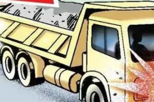ट्रक ने कांवड़ियों को कुचला, तीन की मौत