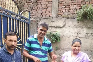 डेरा अनुयायी ने रास्ते में मिला मंगलसूत्र महिला को लौटाया