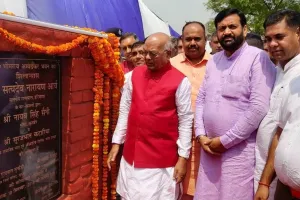 महापुरुषों ने समाज से हटाई कुरीतियां : राज्यपाल