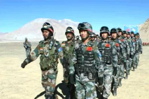 लद्दाख: पेनगॉन्ग लेक में भारतीय जवानों की पेट्रोलिंग पर चीन को ऐतराज, फ्लैग मीटिंग के बाद टकराव खत्म