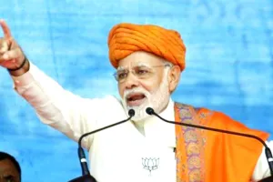 LIVE: भारत ने दुनिया को युद्ध नहीं बुद्ध दिया है : मोदी