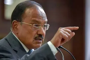 पाकिस्तानी भारत में बैठे अपने लोगों से पूछ रहे हैं, क्या हम तुम्हें चूड़ियां भेज दें?: डोभाल