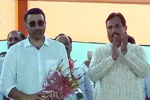 सनी देओल हाथ जोड़ बोले -तारीख पर तारीख के बीच 21 तारीख याद रखना