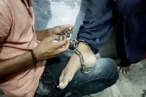 राजस्थान में मानसिक विक्षिप्तों को जंजीरों में बांधकर रखने पर पाबंदी