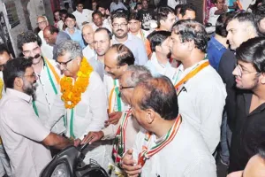 शहर में करोड़ों के घोटालों पर मौजूदा विधायक चुप क्यों : बीबी बतरा