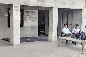पेयजल की समस्या का समाधान न होने से पैंतावास खुर्द और दातौली ने नहीं डाले वोट