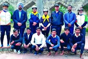 फिरोजपुर : एयरफोर्स की टीम ने विद्यार्थियों को दिया देश भक्ति का सन्देश