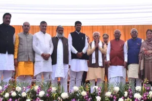 विज बने पाॅवरफुल, वित्‍त CM के पास, जानिये किसको मिला कौन सा विभाग