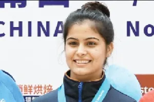 मनु भाकर ने विश्वकप फाइनल में जीता स्वर्ण