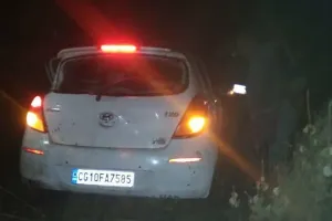 तालाब में गिरी अनियंत्रित कार, डूबने से एक ही परिवार के 8 लोगों की मौत