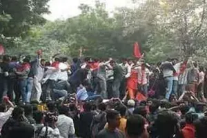 सीएए के विरोध में जामिया नगर बंद