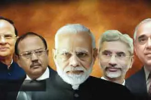विदेश मोर्चे पर चुनौतियां कम नहीं