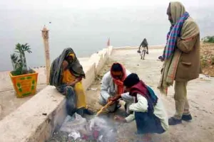कड़ाके की ठंड से आमजीवन प्रभावित