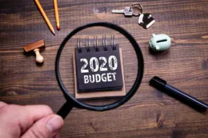 Budget Session 2020 : सत्र की शुरुआत से पहले विपक्षी सांसदों ने संसद परिसर में किया प्रदर्शन