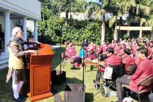 मोदी ने राष्ट्रीय बाल पुरस्कार विजेताओं से बातचीत की