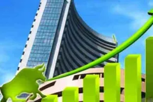 चौतरफा लिवाली से 321 अंक चढ़ा सेंसेक्स