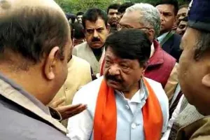 भाजपा नेता कैलाश विजयवर्गीय सहित 350 लोगों पर केस दर्ज