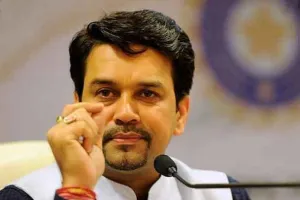 भड़काऊ बयानबाजी पर चुनाव आयोग ने लिया संज्ञान