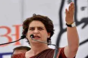 अर्थव्यवस्था में सुधार पर सरकार का ध्यान नहीं : प्रियंका