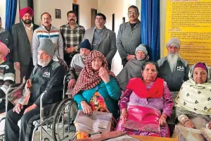 पटियाला : सिविल सर्जन ने वृद्ध आश्रम में बुजुर्गों के साथ मनाया नववर्ष