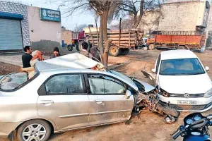 अबोहर : हादसे में मां-बेटे की दर्दनाक मौत, पिता चोटिल