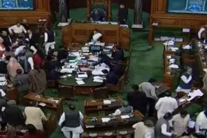 राहुल के ‘डंडे’ वाले बयान पर लोकसभा में भारी हंगामा