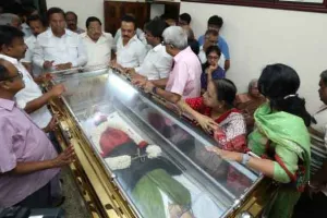 द्रमुक के वरिष्ठ नेता के अनबझगन का निधन