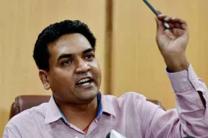 कपिल मिश्रा का दावा, दंगे के दिन घर पर ही थे ताहिर