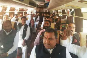 म. प्र के बागी कांग्रेस विधायकों ने विस अध्यक्ष के समक्ष पेश होने से किया इन्कार