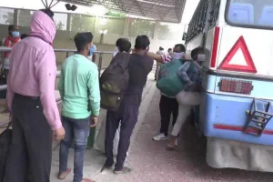 हरियाणा: 800 प्रवासी मजदूरों को उत्तरप्रदेश के लिए किया रवाना