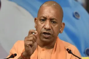 संक्रमण के खतरों को ध्यान रखकर उठाये जायेंगे आवश्यक कदम: योगी
