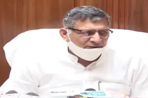 शिक्षाविद बोले : स्कूल वैन, कक्षा-कक्ष सैनेटाईज कर खोले जाएं स्कूल