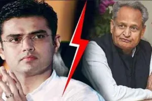 कांग्रेस की पीठ में छुरा घोंपा है सचिन पायलट ने: गहलोत